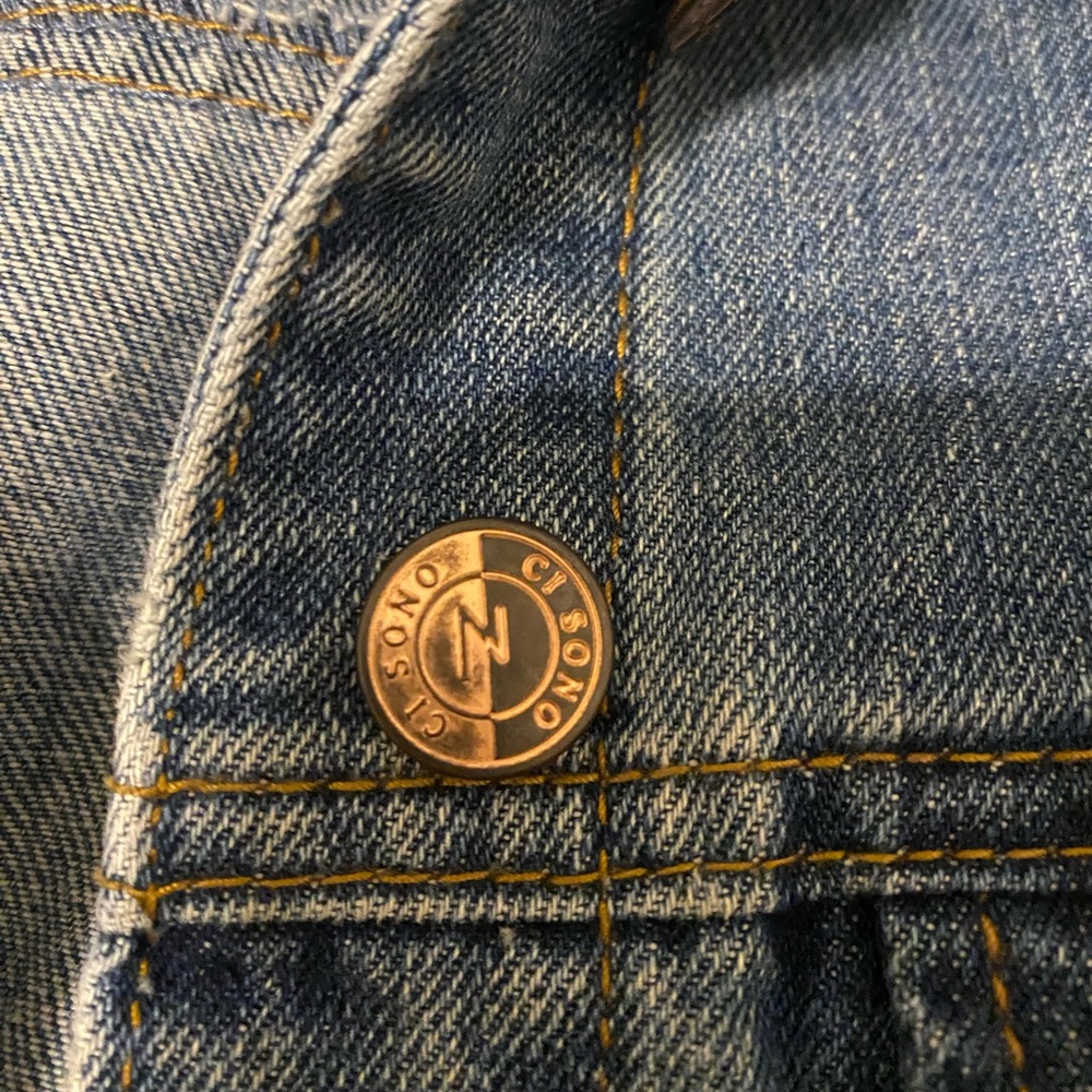 Ci Sono denim collection size L distressed Jean jacket - Picture 6 of 8